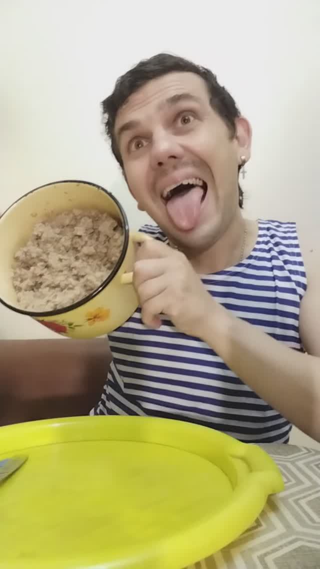 Мукбанг обжор / гречка с йогуртом Фруате / поздравляю с днём рождения Матвея рулона смотреть онлайн