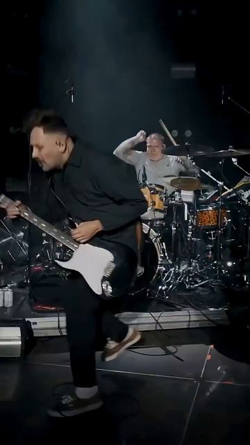 Если бы Баста играл в метал-группе... смотреть онлайн