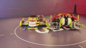 Безумные сражения на арене LEGO BattleBots!