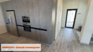 С ремонтом и видом на море !