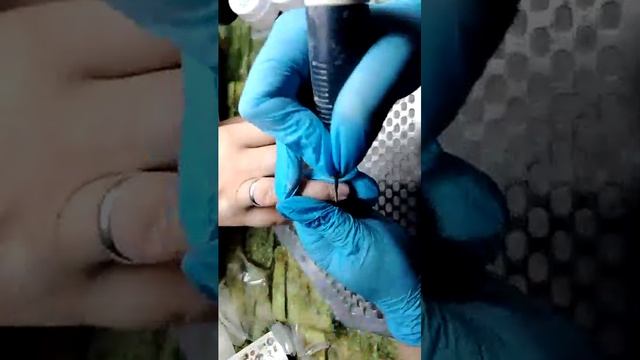 РИК И МОРТИ наклейки ногти на скоряк смотреть онлайн