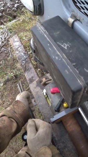 «Без проблем вытащит любую технику!» Как правильно установить клюз для лебедки на вездеход?