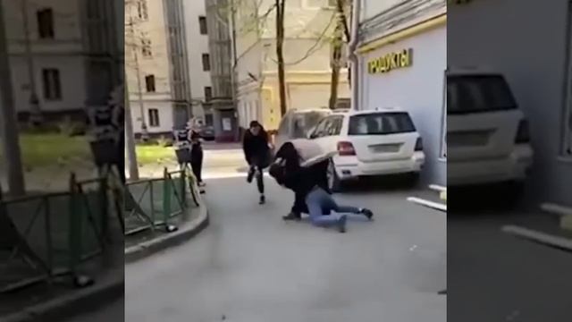 #Россия #Архив Боевой стиль "Сегун" против техники "лапа Богомола". смотреть онлайн