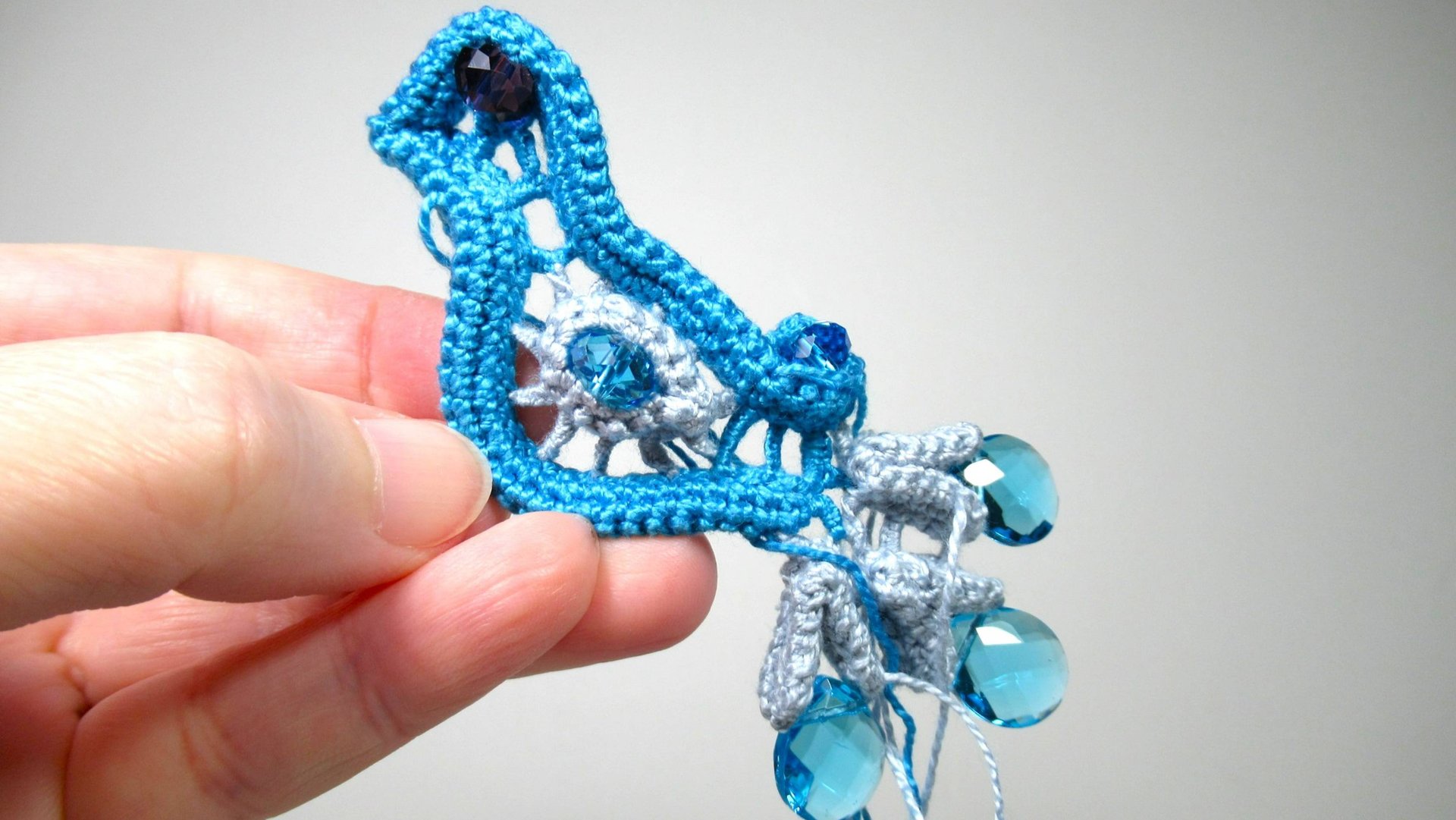 Как я сделала птичку из вязаных крючком жгутов смотреть онлайн