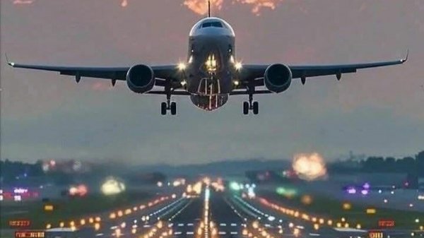 Bari airport. Gameplay #4.Plane spotting.World of airports.#plane game #aviation #boeing