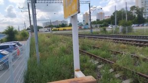 Проезжает электропоезд ЭП2Д-0203, экспресс "Сурская стрела" по маршруту Кузнецк - Пенза - Саранск