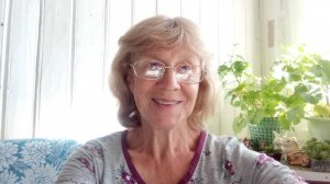 БАБУШКА УЧИТ ВЕСТИ СЕЛЬСКОЕ ХОЗЯЙСТВО.