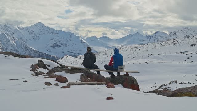 Приэльбрусье - Elbrus region смотреть онлайн