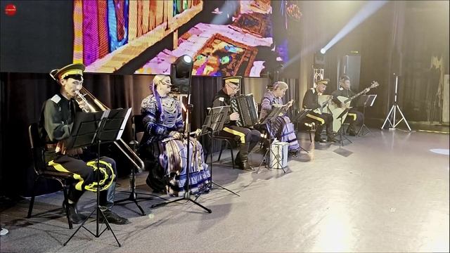 Александр Прибылов - "Ехал мужик на ярмарку" -  Оркестр Забайкальские казаки