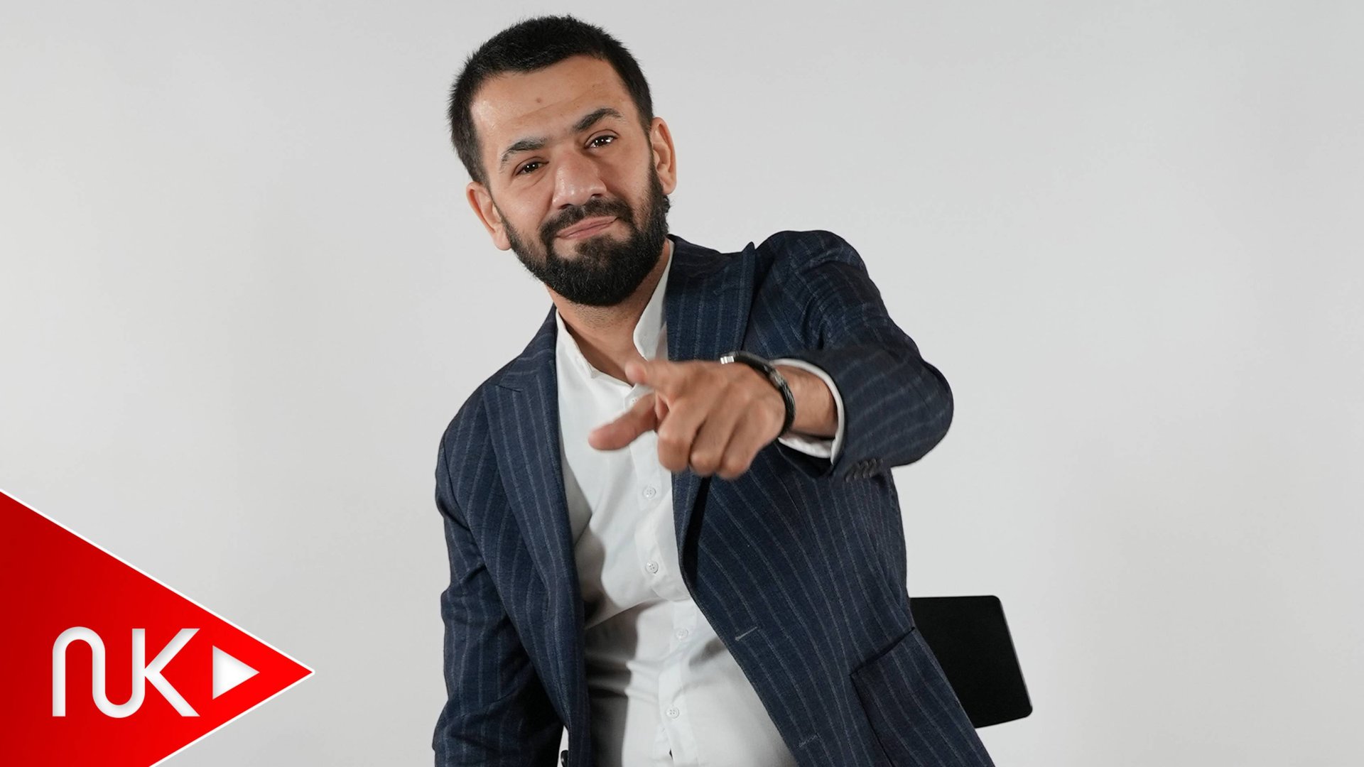 Elnur Valeh - Sen O Sen Deyilsen смотреть онлайн