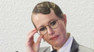 На руке кольцо по цене авто: как прошел день рождения Ксении Собчак