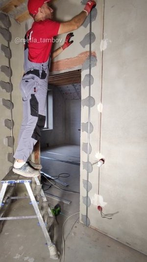 как правильно установить штукатурный маяк