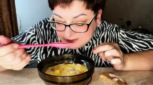 Кислые щи да с селедочкой/Вкусный перекус перед обедом/Мукбанг