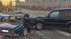 Аварии и ДТП НА ДОРОГАХ — не уступил и получил подборка на видео регистратор