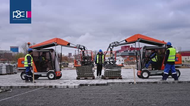 Механизированная укладка  плитки брусчатки