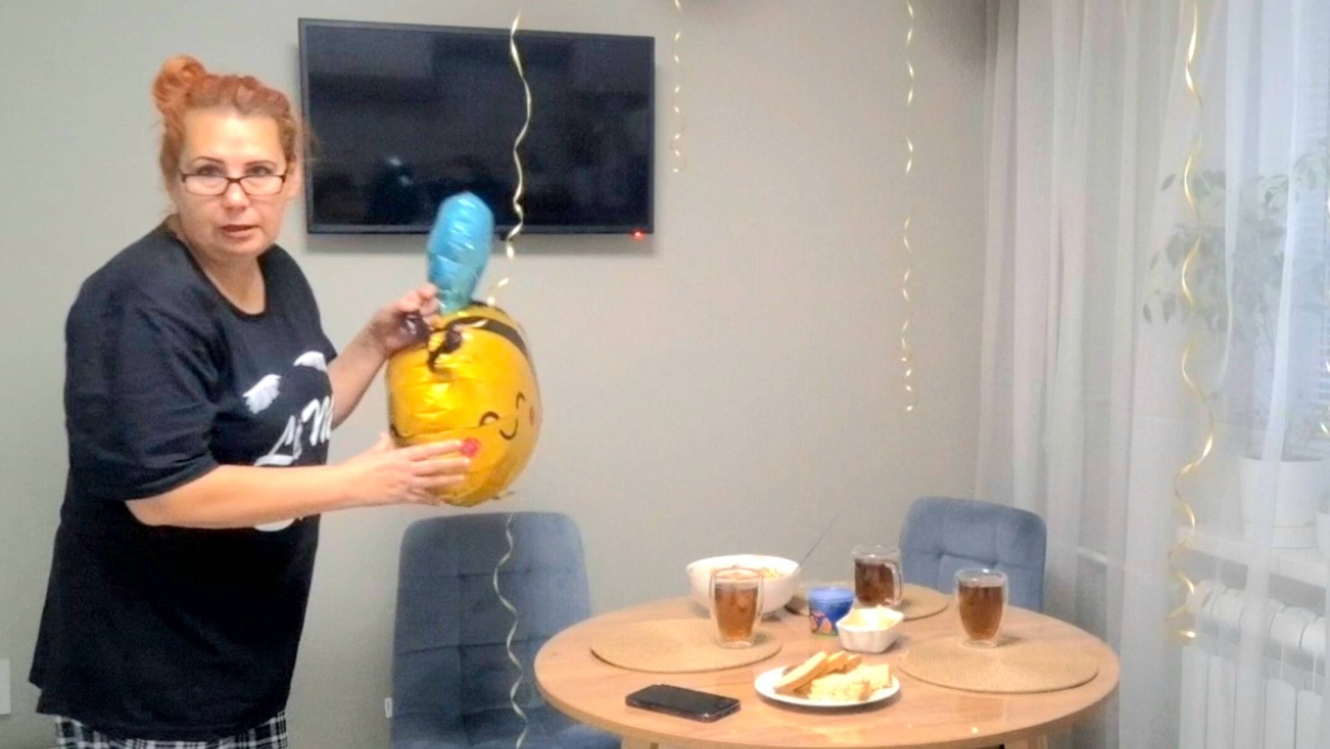 871 В Краснодаре. Что подарили Соне. Что творится? смотреть онлайн