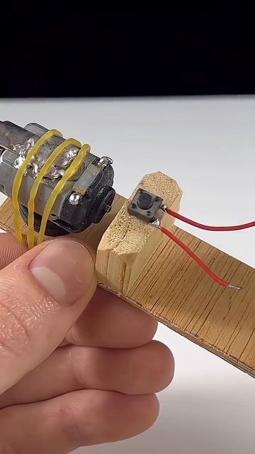 Как сделать авто отмычку? #пентест #ethicalhacking #аварийноевскрытиезамков #lockpicking смотреть онлайн
