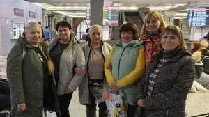 Влог. Игрушки на полу. Встреча друзей