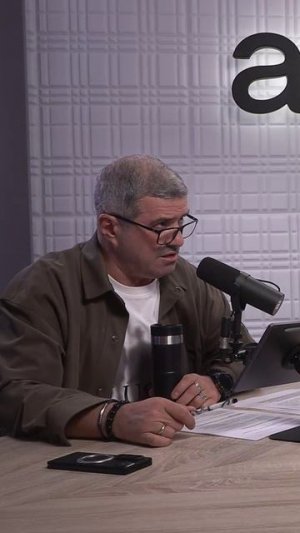 На турнире ММА приезжий не встал во время гимна России