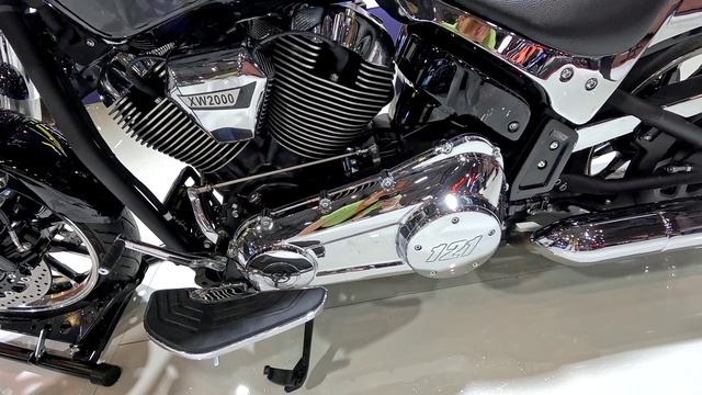 Мотоциклы HSUN (X-WEDGE) Выставка CIMA MOTOR Часть 17 смотреть онлайн