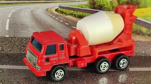 MITSUBISHI FUSO смотреть онлайн