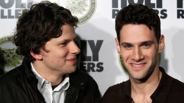 Джесси Айзенберг ( Jesse Eisenberg ) смотреть онлайн