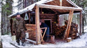 Поход в тайгу в лесную избу!  Зима в ноябре. ❄