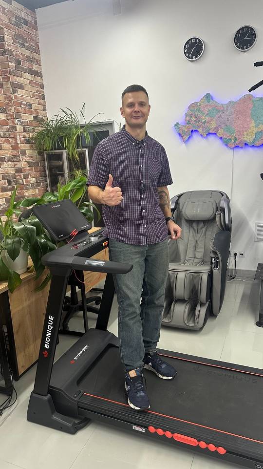 Как выбрать беговую дорожку? #зонаспорта #беговаядорожкадлядома #беговаядорожка смотреть онлайн