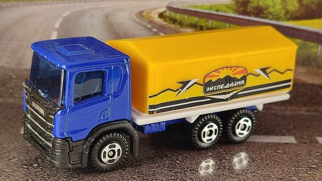 SCANIA R С ТЕНТОМ смотреть онлайн