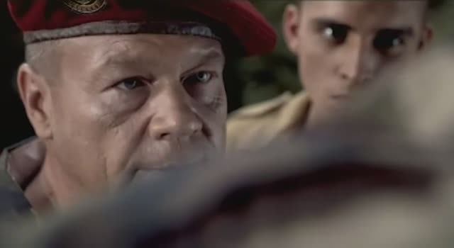 КРАПОВЫЙ БЕРЕТ - 4 серия смотреть онлайн