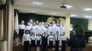 «Яблоко пишет, а тыква читает» 
музыка Дмитрия Останьковича, стихи Григория Кружкова