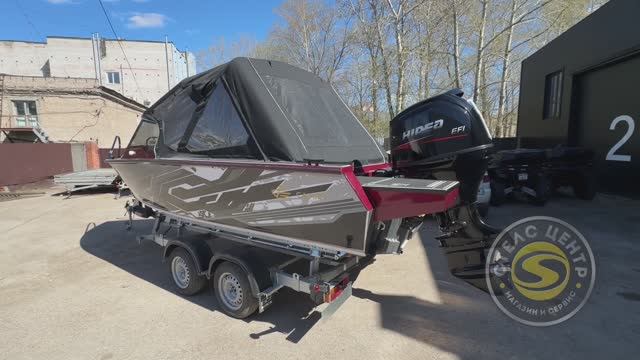 Супер новинка 2025 года — Салют 585 BowDeck Transformer с палубной крышей + лодочный мотор Hidea смотреть онлайн