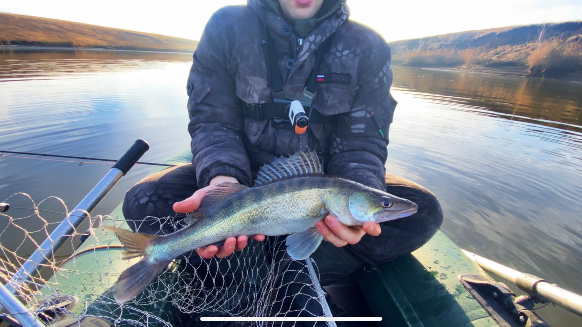 На что ловить СУДАКА В НОЯБРЕ?РЫБАЛКА ПОЗДНЕЙ ОСЕНЬЮ 2025!ЛОВИМ СУДАКА С ЛОДКИ на СПИННИНГ! смотреть онлайн