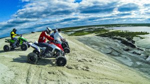 Дубасим в песках 😎🔥 Нашли новый, огромный карьер.