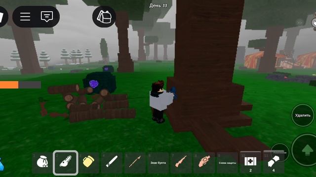 Первый раз попалась бензопила 🤩 показываю как рубит дерево