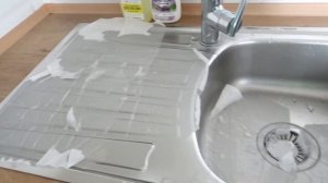 Многие и не знают, как очистить РАКОВИНУ от налета, извести и грязи