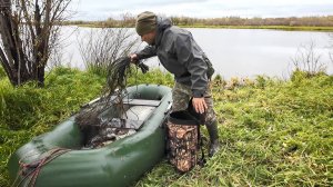 ПРОВЕРКА СЕТЕЙ И СНЯТИЕ УЛОВА. МНОГО РЫБЫ ОТПУСТИЛ ОБРАТНО. ЗАКРЫВАЮ СЕЗОН РЫБАЛКИ НА СЕТИ.