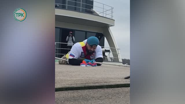 И снова мировой рекорд: Евгений Иванов отбуксировал 60-тонную яхту смотреть онлайн