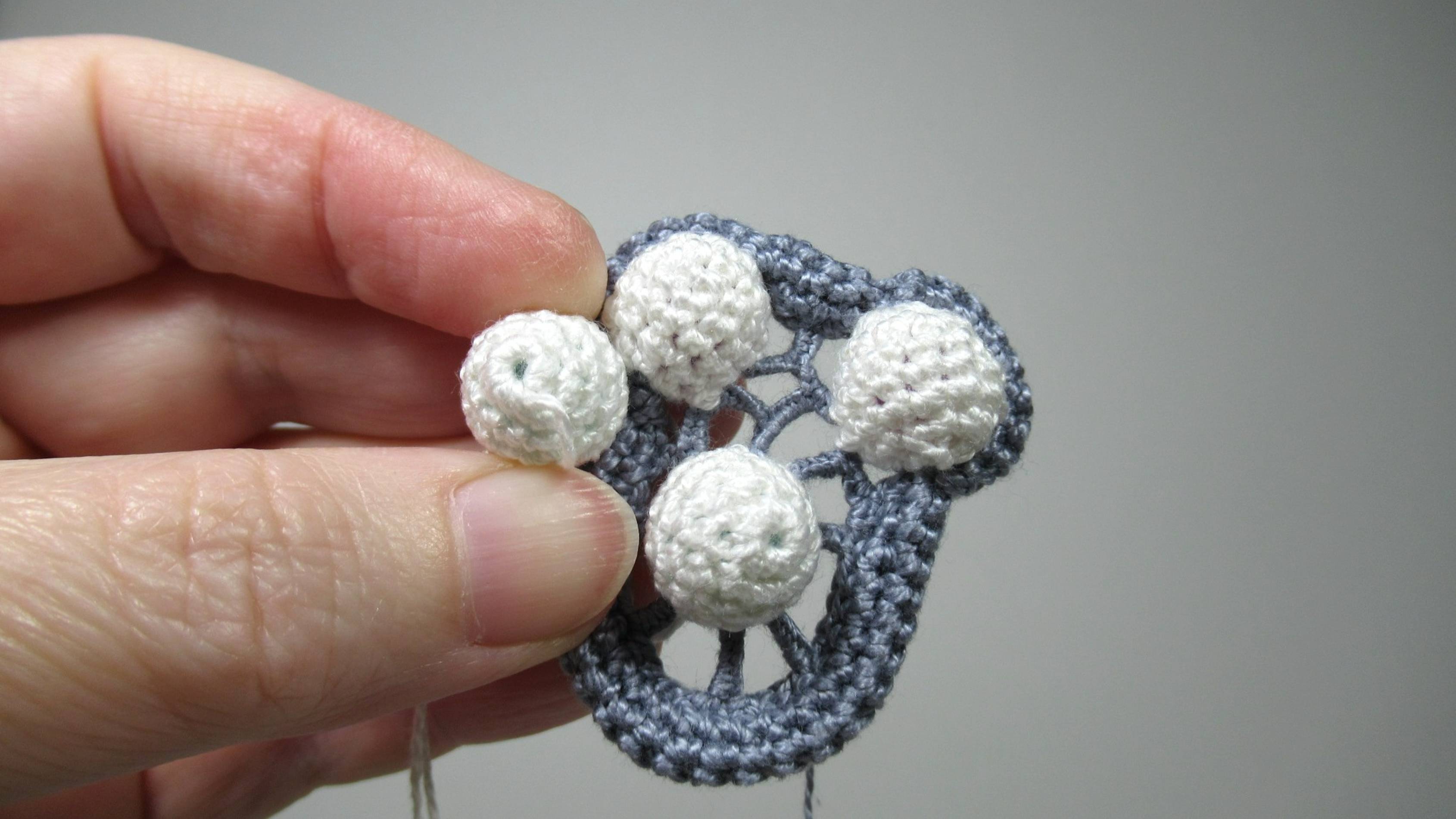 Как обвязать бусину диаметром 1 см крючком смотреть онлайн