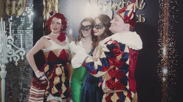 Новогодний карнавал: волшебство, костюмы и яркие эмоции! Корпоратив 300 человек