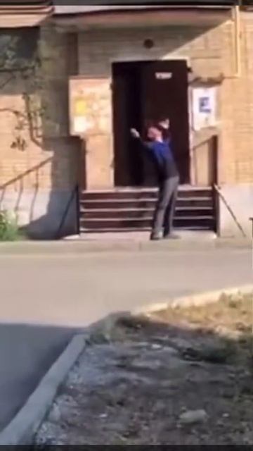 Звуки отчаяния. Если ты есть Бог, помоги смотреть онлайн