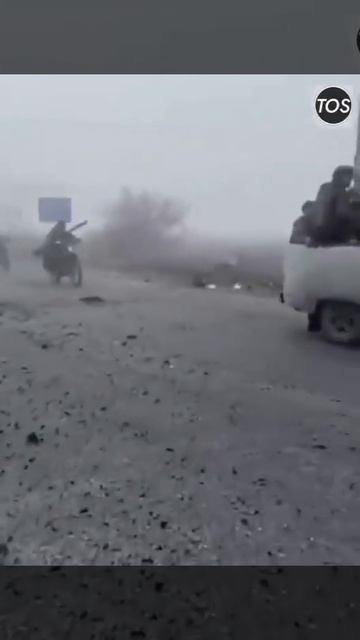 🇷🇺⚡ Русская легкобронированная кавалерия марширует через Покровск.Весь город почти наш. смотреть онлайн