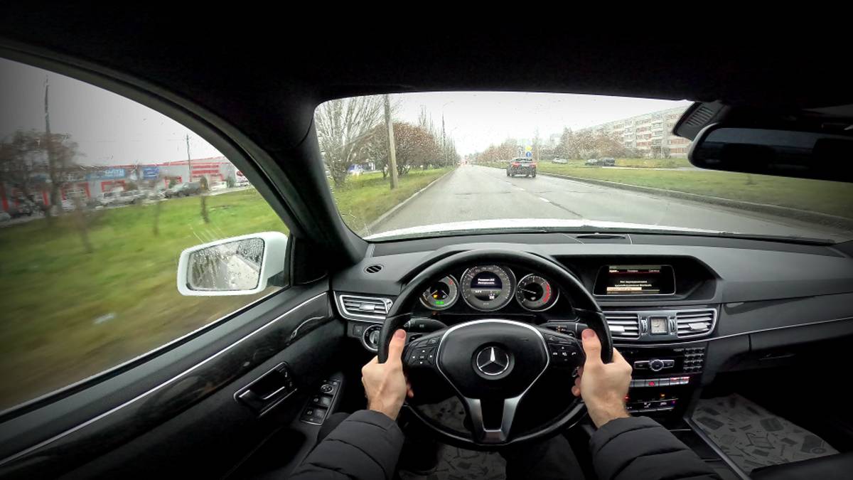 2013 Mercedes-Benz E250d 4Matic POV TEST DRIVE смотреть онлайн