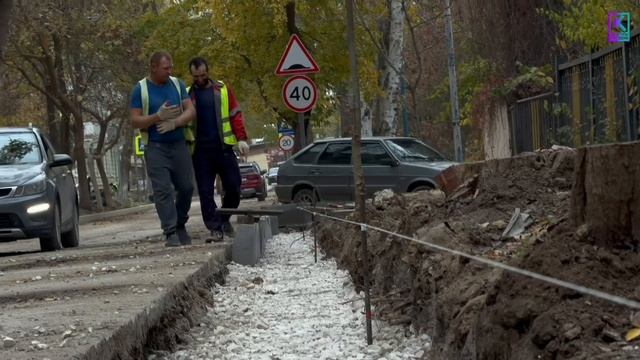 В переулке Юннатов работают дорожники 🚜 смотреть онлайн