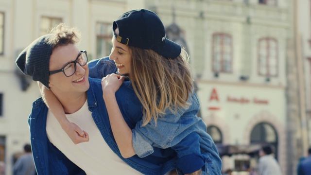 Почему женщина должна пройти разных мужчин