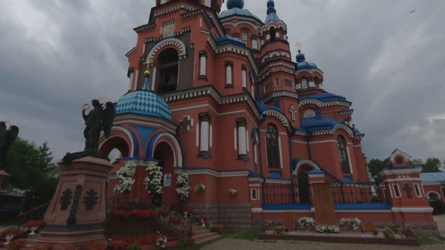 Православный храм в Иркутске смотреть онлайн