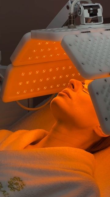 Интеллект света в косметологии: как работает Heleo4