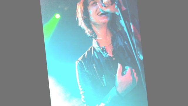 Джулиан Касабланкас ( Julian Casablancas ) смотреть онлайн