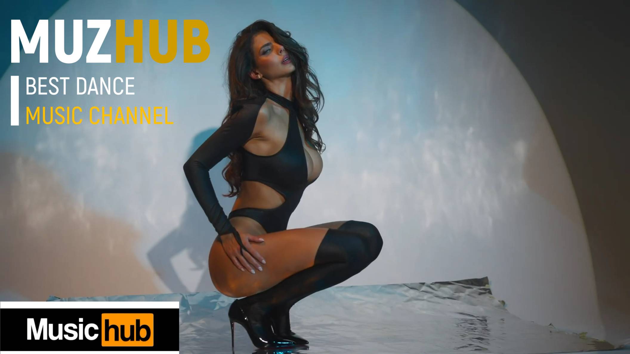 SOALEX - PHANTOM [MUZHUB] смотреть онлайн