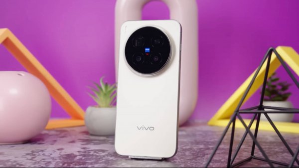 Обзор Vivo X300 Pro